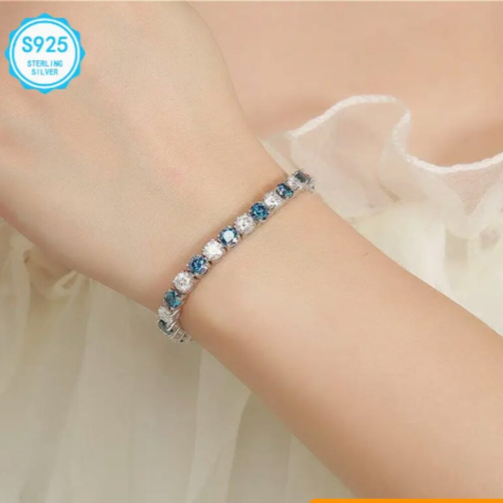 Blue & White Silver 2.5ct VVS Tennis Bracelet NEW - Picture 2 of 3